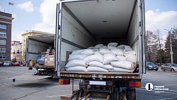 В госпиталь Ясиноватой из Челябинска отправили средства реабилитации для раненых бойцов