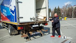 В госпиталь Ясиноватой из Челябинска отправили средства реабилитации для раненых бойцов