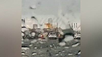 В Челябинске молния попала в магазин