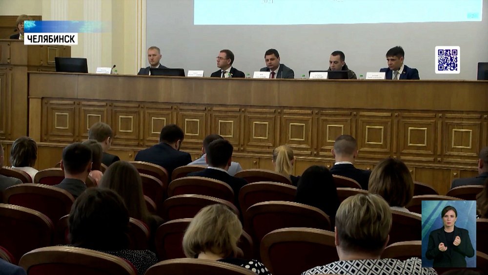 Председатель ЗСО встретился с депутатами