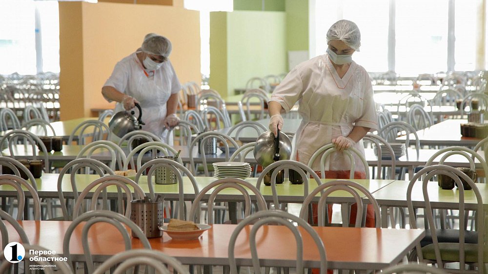 Еще больше детей участников СВО смогут бесплатно питаться в школах и детсадах Челябинской области