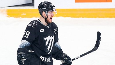 Хоккейный клуб «Трактор» подписал новый контракт с Ильей Карпухиным