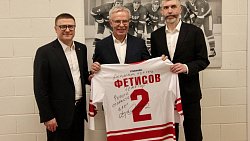 Вячеслав Фетисов оценил академию хоккея «Трактор» в Челябинске