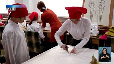 В Кыштыме шьют одежду для детских больниц