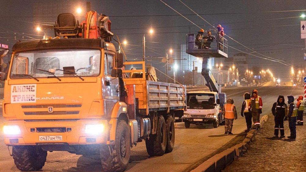 В Челябинске обновили почти 19 км троллейбусной контактной сети