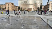 В Центральном районе Челябинска запустили два пешеходных фонтана