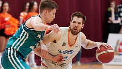 Баскетболисты «Челбаскета» одержали победу в первом матче «Финала четырех» в Челябинске