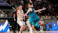 Баскетболисты «Челбаскета» одержали победу в первом матче «Финала четырех» в Челябинске