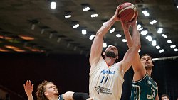 Баскетболисты «Челбаскета» одержали победу в первом матче «Финала четырех» в Челябинске