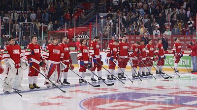 Российские хоккеисты с победы стартовали в «Большом турне сборной»