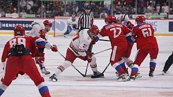 Российские хоккеисты во втором матче разгромили сборную Беларуси в Челябинске