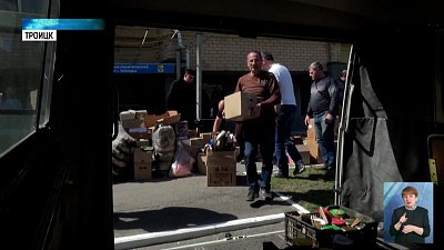 Жители Троицка купили «УАЗы» для солдат