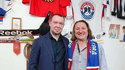 Фанат «Металлурга» вышел в финал конкурса на звание лучшего болельщика КХЛ