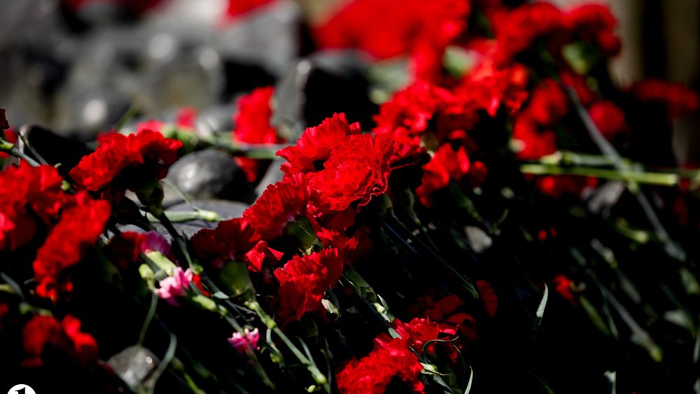 Ведущие телеканала ОТВ спели «Спасибо деду за Победу»