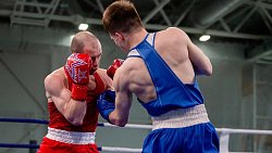 В Копейске стартовал Всероссийский турнир по боксу, посвященный памяти Семена Хохрякова