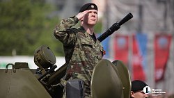 В празднованиях Дня Победы в Челябинске приняли участие более ста тысяч горожан