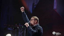 В празднованиях Дня Победы в Челябинске приняли участие более ста тысяч горожан