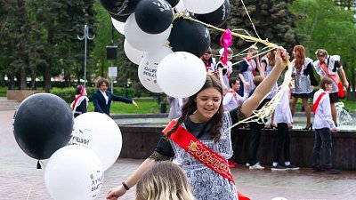 «Прощай, школа»: сколько стоит выпускной в Челябинской области