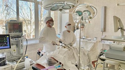 Хирурги Магнитогорска научились оперировать грыжи новым способом