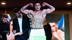 В Челябинске прошло медийное взвешивание участников турнира по боксу «Битва на Урале»