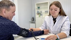 «Свой человек на ФАПе». На Южном Урале готовят младших медсестер