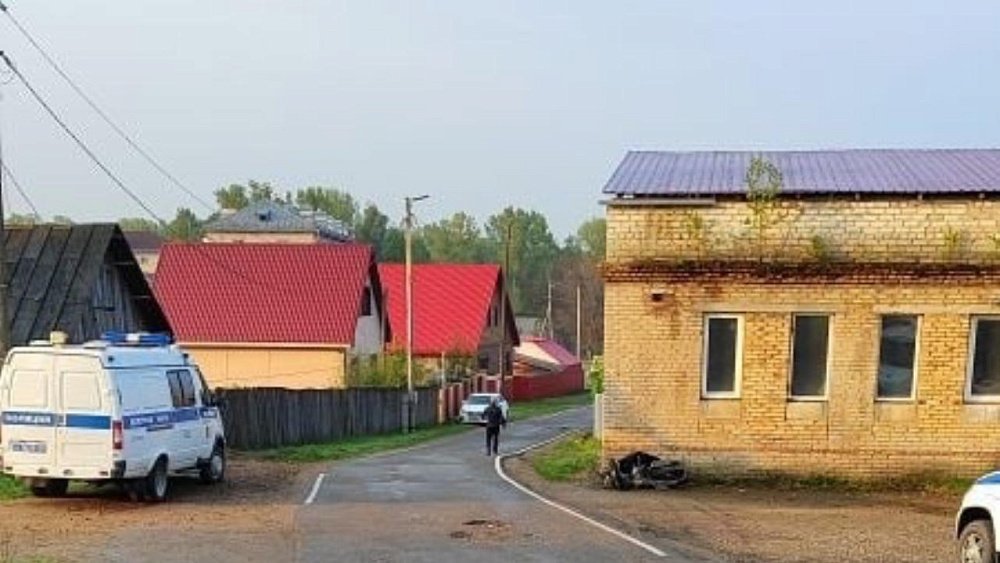 В Аше 18-летний водитель мопеда погиб, врезавшись в жилой дом