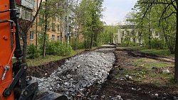 В Миассе началось благоустройство дорог и скверов