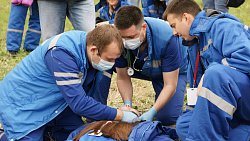 Лучшую бригаду скорой помощи назвали в Челябинской области