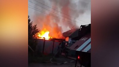 В Копейске загорелся частный жилой дом