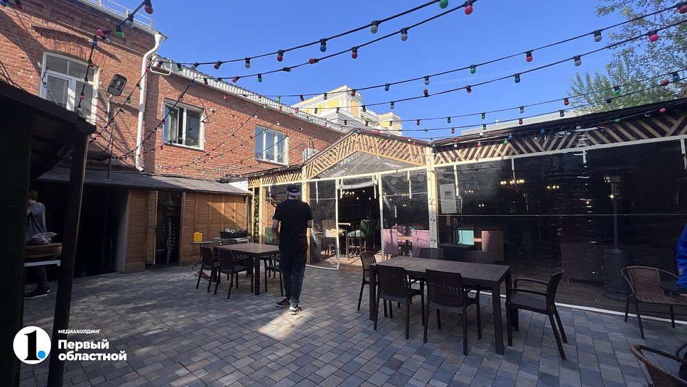 В Челябинске открылось 43 летних кафе