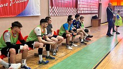 Гандболисты клуба «Динамо-Сунгуль» завершили сезон матчем с болельщиками