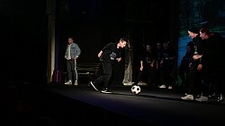 В Челябинске состоялась премьера спектакля о трудных подростках