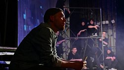 В Челябинске состоялась премьера спектакля о трудных подростках