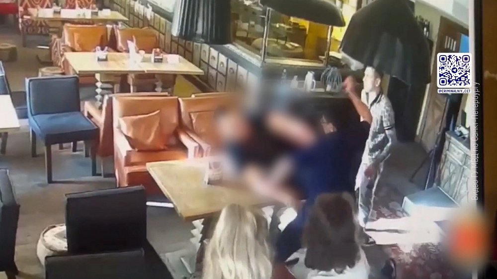 Челябинец пырнул ножом жителя Санкт-Петербурга