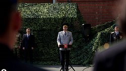 Алексей Текслер вручил пограничникам боевые медали и награды