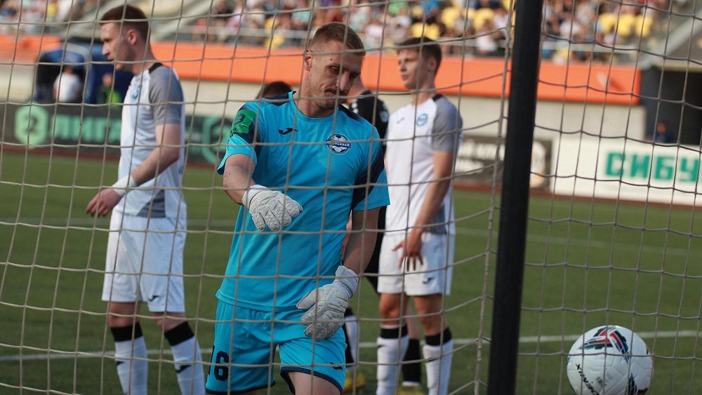 Футбольный клуб «Челябинск» потерпел сокрушительное поражение в Тюмени