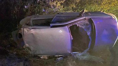 В Челябинске три человека погибли после столкновения легковушки с грузовиком