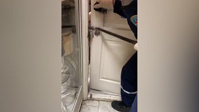 В Миассе спасатели помогли эвакуировать ребенка из подвала