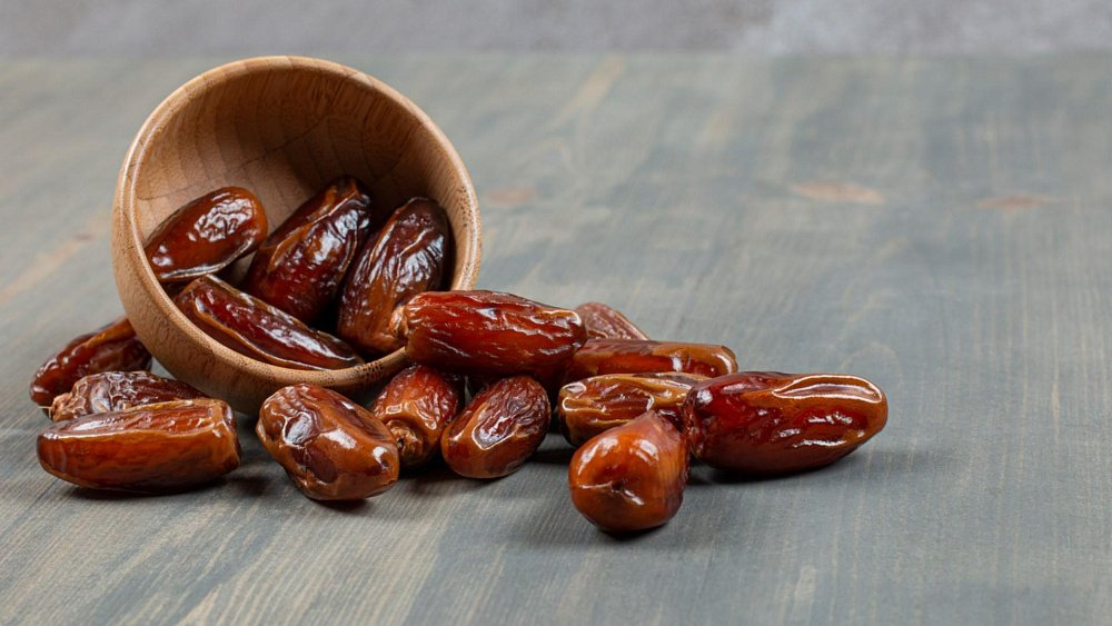 В редких случаях финики могут вызвать аллергию