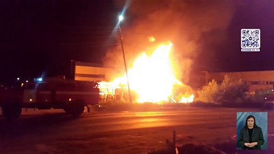 В Чебаркуле сгорел заброшенный дом