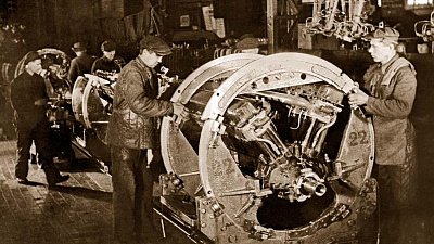 Челябинскому тракторному заводу исполнилось 90 лет