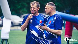 Хоккеисты «Трактора» уступили правительству Челябинской области в футбольном матче