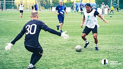 Хоккеисты «Трактора» уступили правительству Челябинской области в футбольном матче