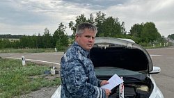 В Челябинской области наградят полицейских, спасших семью в ночном пожаре