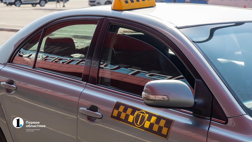 В России таксисты не смогут работать более 12 часов с 1 сентября