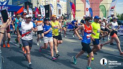 1200 участников собрал легкоатлетический полумарафон «Забег.РФ» в Челябинске