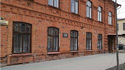 В Челябинске закончили реставрацию Дома офицеров на Цвиллинга