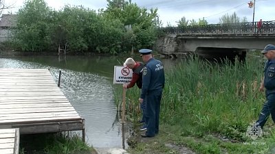 В Каслях установили знаки о запрете купания на необорудованных пляжах