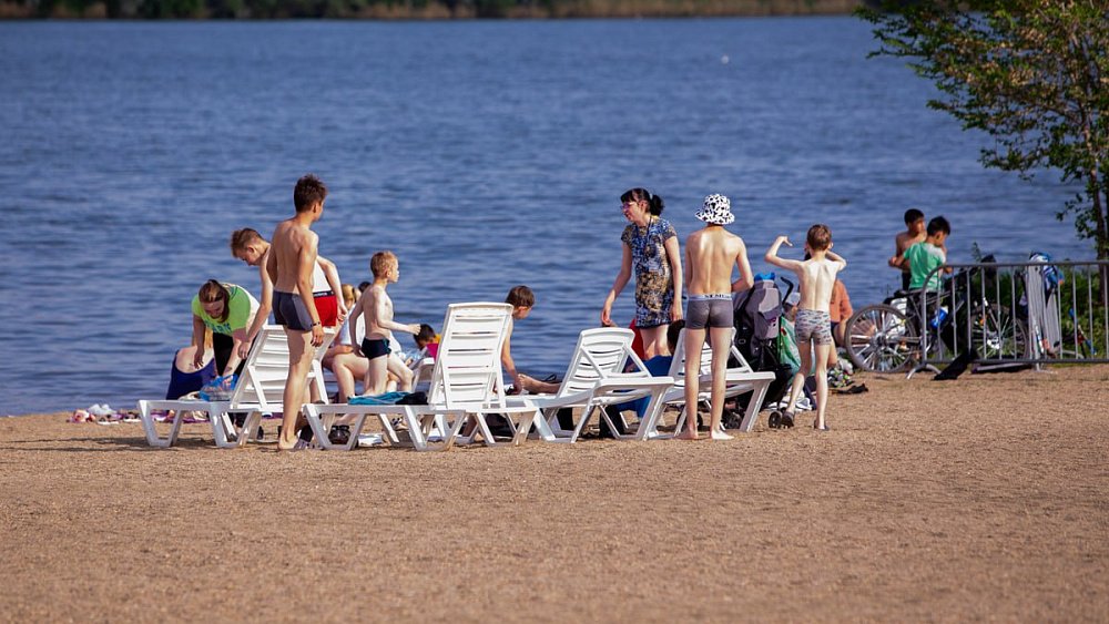 В ГИБДД Челябинской области рассказали, в каких случаях будут эвакуировать автомобили с берегов водоемов