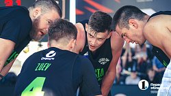 Баскетболисты «Курчатова» дважды уступили в первый день тандема в Сочи